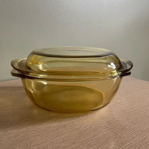 Vintage Dynaware casserole dish